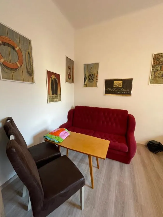 Red&Black Apartment City Centr, Na Hradbach 118 Ostrava