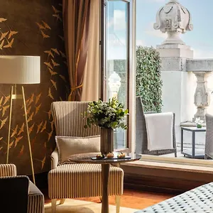 ***** Szálloda Anantara New York Palace Magyarország