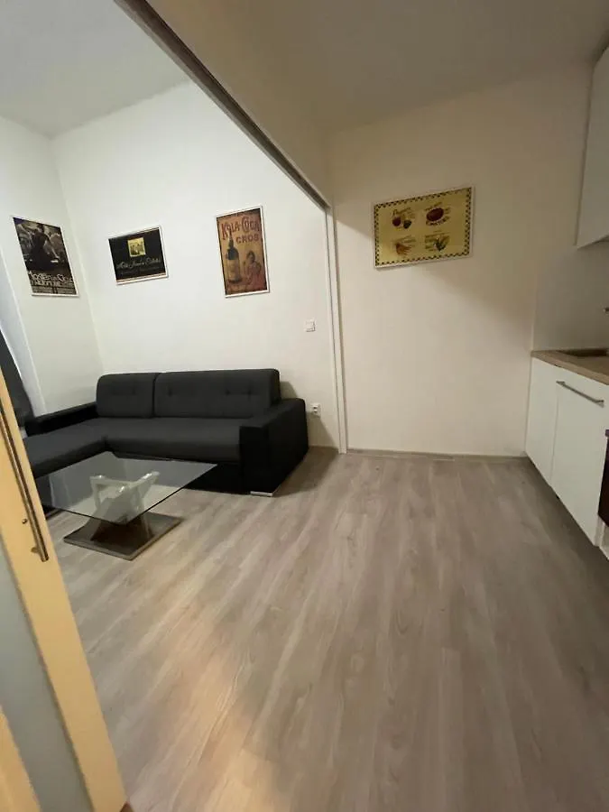 Red&Black Apartment City Centr, Na Hradbach 118 Ostrava Czech Republic