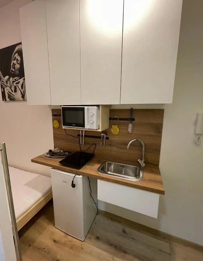 Red&Black Apartment City Centr, Na Hradbach 118 Ostrava